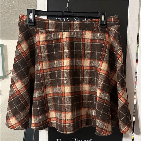 SHEIN Brown Plaid Skirt - Picture 1 of 2